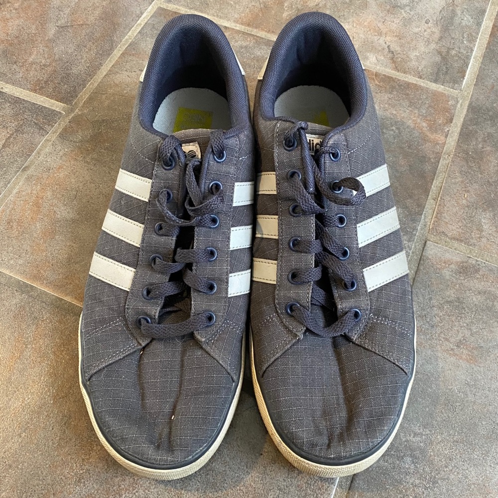 SOLD!!! Men’s Adidas NeoLabel